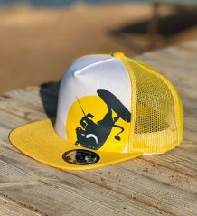 Snap Trucker żółto/biały – Okrągłe logo