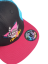 Snap Trucker Negro/Rosa - Logo triangular