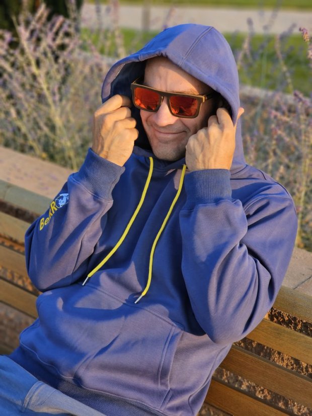 BEJK VELVET - Velvet sweatshirt with hood BejkRoll - blue - soft hoodie detail - size L