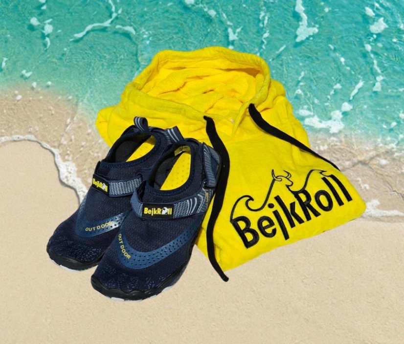 Surf Poncho BejkRoll yellow and water shoes - navy blue