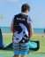 Camiseta de kitesurf BejkRoll negro azul/logotipo excéntrico (con orificio para gancho de trapecio) - con tu propio texto - Color: negro/azul, Talla: S