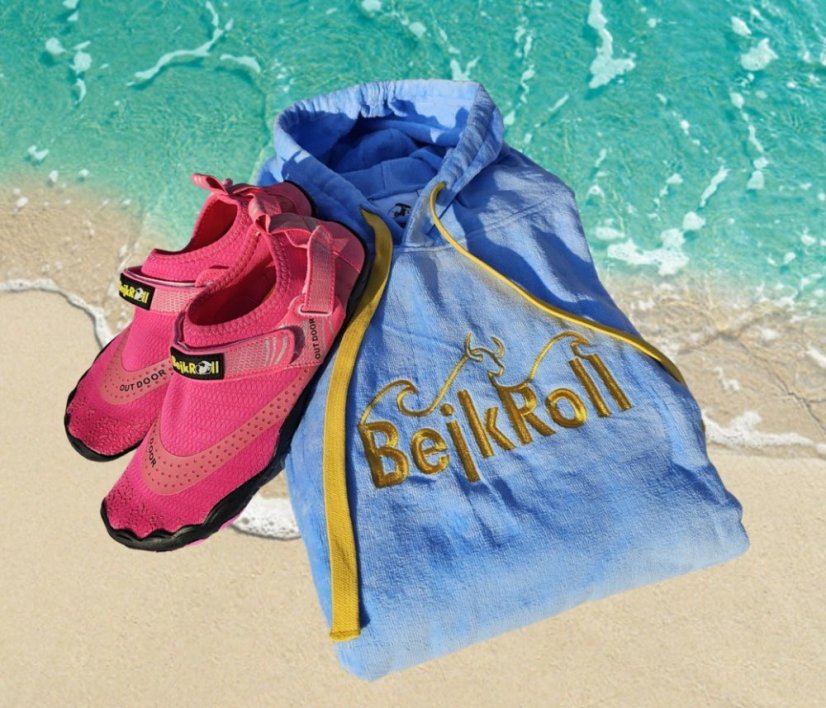 Surf Pončo BejkRoll nebeské modré a boty do vody - růžové