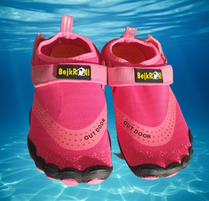 Water shoes BejkRoll - quick drying - front - pink