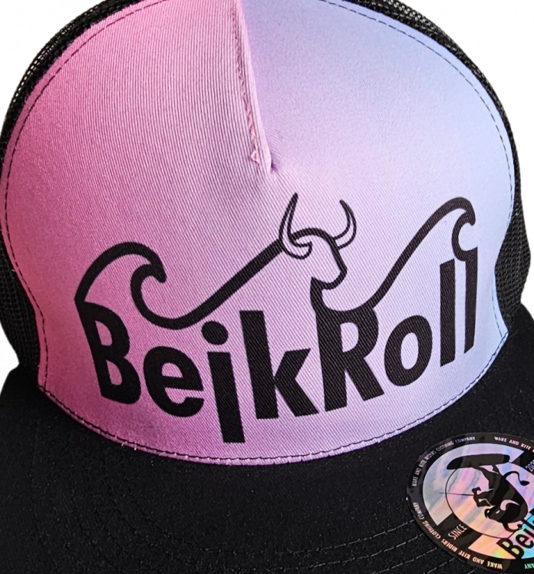 Snap Trucker Negro/Rosa - Logo de onda