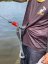 Sportovní funkční dres pro kiteboarding BejkRoll černo žlutý - ve vodě s barem detail