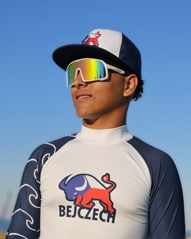 Sunglasses BejkRoll Champion REVO + EVA Box - white/black - pink/yellow mirror - boy in the BEJCZECH lycra rashguard